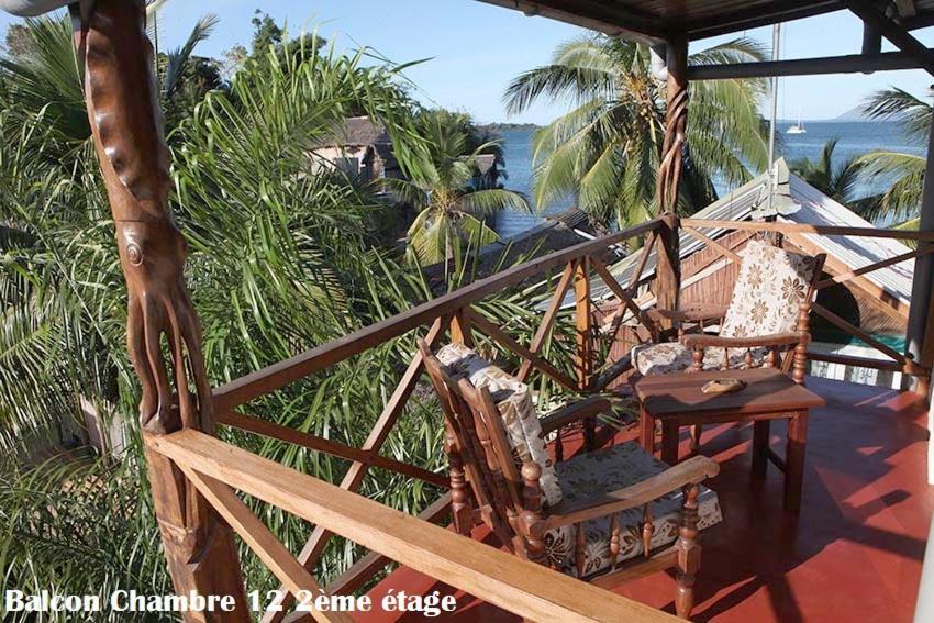 Hotel Chez Yolande Ampangorinana Esterno foto