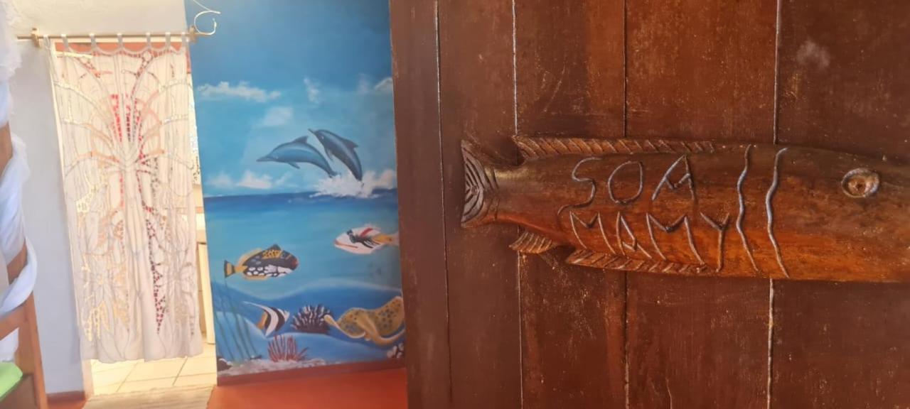 Hotel Chez Yolande Ampangorinana Esterno foto